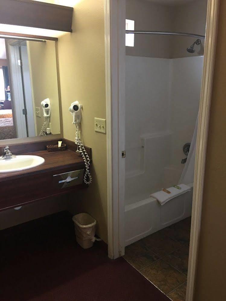 Morgan Inn And Suites Walla Walla Milton-Freewater Екстер'єр фото